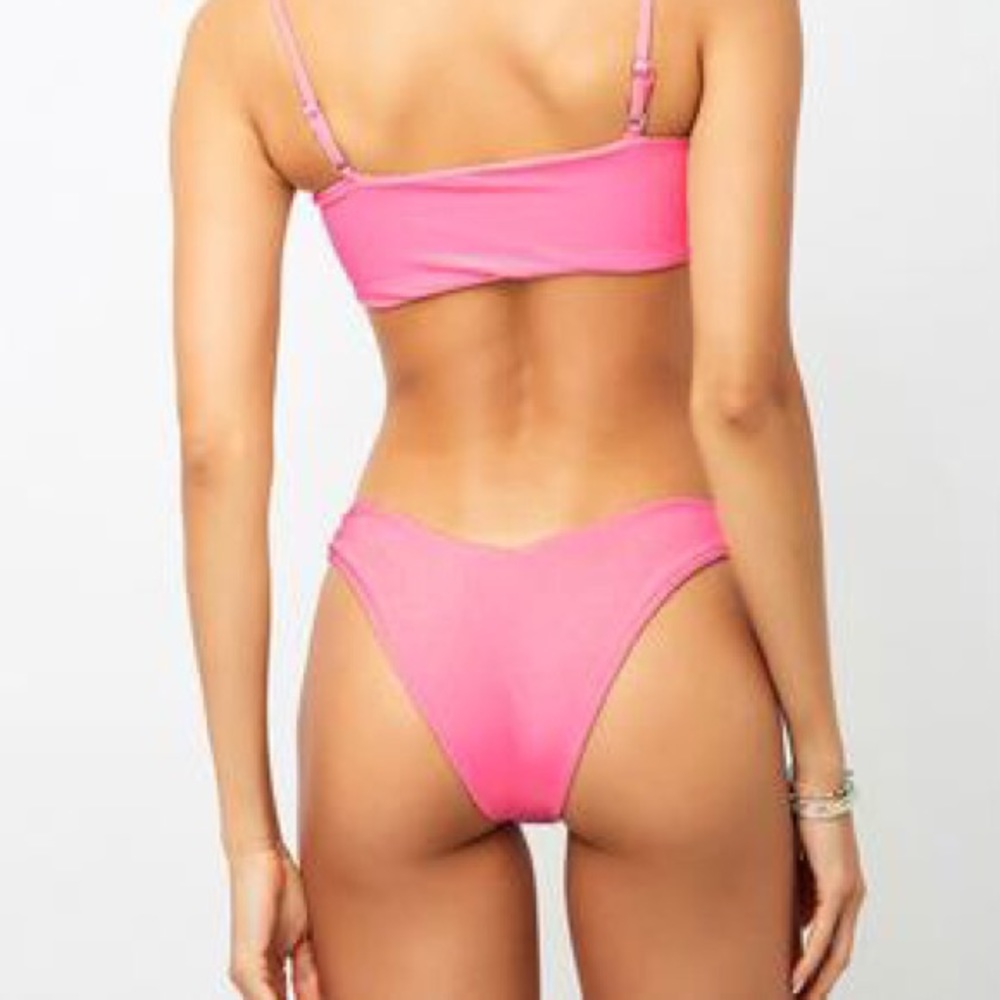 ISO Frankie’s Bikinis Bottoms Heart Throb Pink